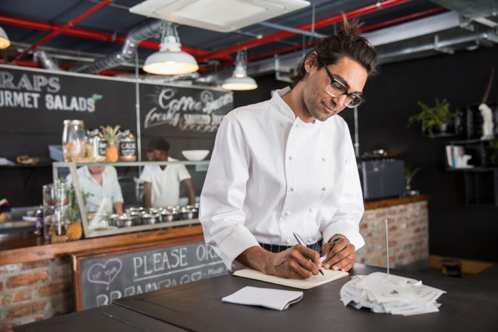 What are the five 5 most important factors in choosing a restaurant