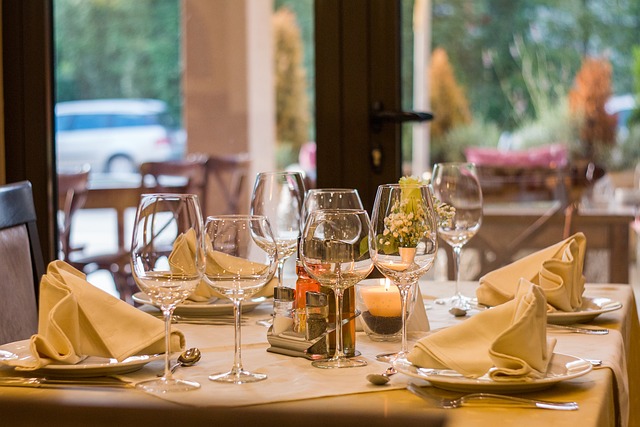 Enhancing Ambiance and Functionality: The Role of Window Blinds in Restaurants